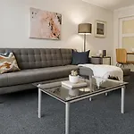 Pi702 - Ideally Located Sydney Cbd