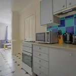 Affordable 3 Bedroom House Darlinghurst With 2 E-Bikes Included