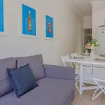 2 Bedroom House Situated At The Centre Of Surry Hills 2 E-Bikes Included
