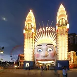 Kozyguru | Sydney Cbd | Awesome City Abode