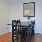 Modern Darling Harbour 2Br Apt Walk To Everything