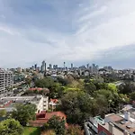 Delightful Darling Point Studio W Stunning Rooftop