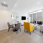 Meriton Suites Bondi Junction