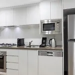 Meriton Suites Bondi Junction