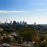 Holiday Inn & Suites Sydney Bondi Junction