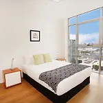Gadigal Groove - Modern And Bright 3Br Executive Apartment In Zetland With Views
