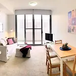 Ashfield Modern Apartment