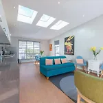 Chic East Sydney Pad