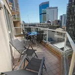 Bond 1603 Self Catering