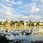Double Bay Harbour-Front Apartment With Stunning Views