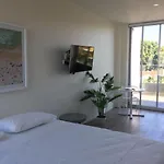 Bondi Beach Studio Penthouse Suite + Balcony