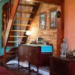 2 Bed Renovated Terrace - Erskinville