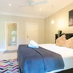 142 Wyndham