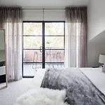 Wentworth Park Apartments