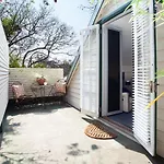 Woolwich Studio Bliss, Private Oasis By The Water