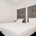 Dd Apartments At International Convention Centre