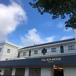 Station House Hotel