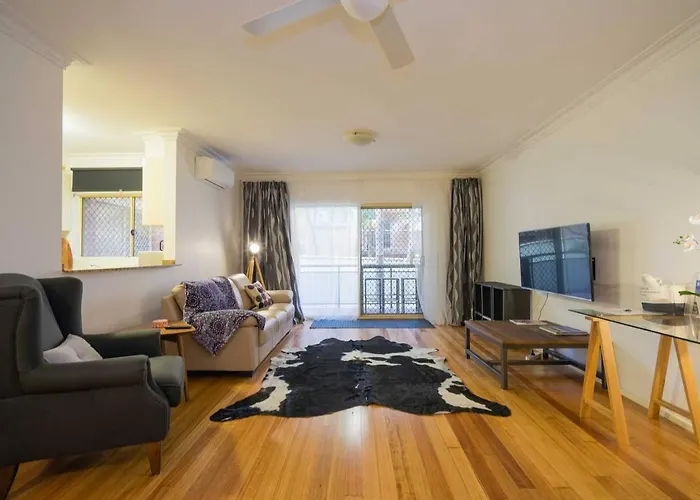 Urban Escape - Strathfield