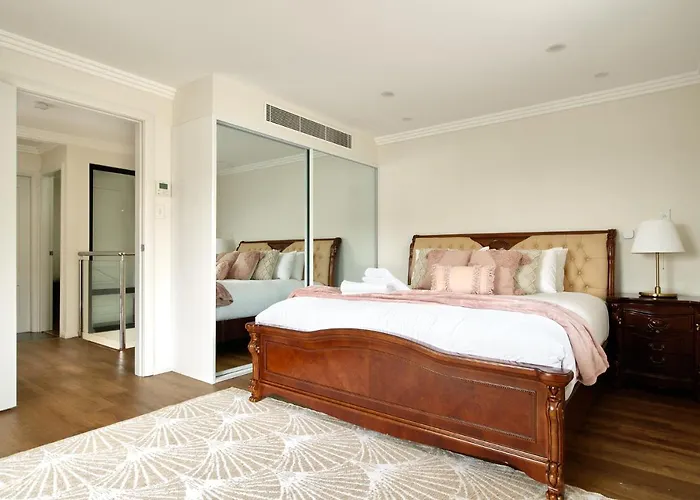 Retreat On Darling - Harbour Views 3 Bed