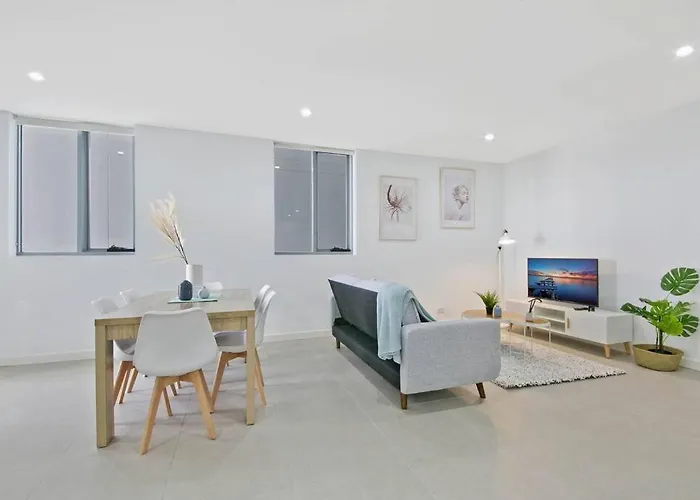 Aircabin｜Mascot｜Spacious & Modern｜Walk To Station