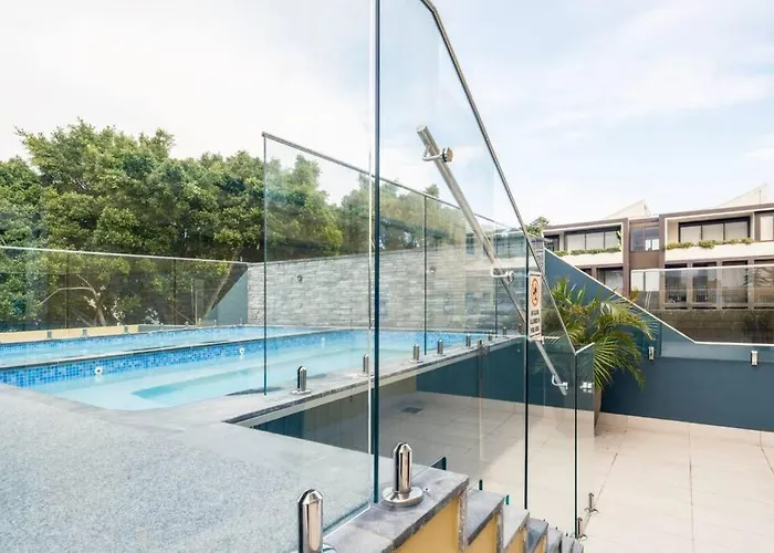 Ideal 1Br Suite Near The Manly Beach With Pool
