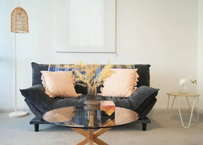 Adorable One Bedroom Apt In Heart Of Wwp