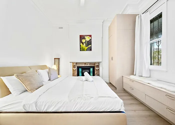 Glebe 4Bd With City & Nature At Doorstep