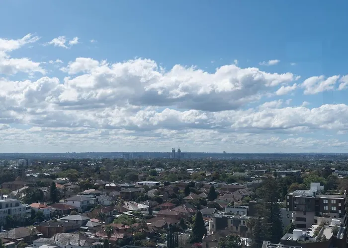 Burwood 1Bedroom Apartment Next To Station