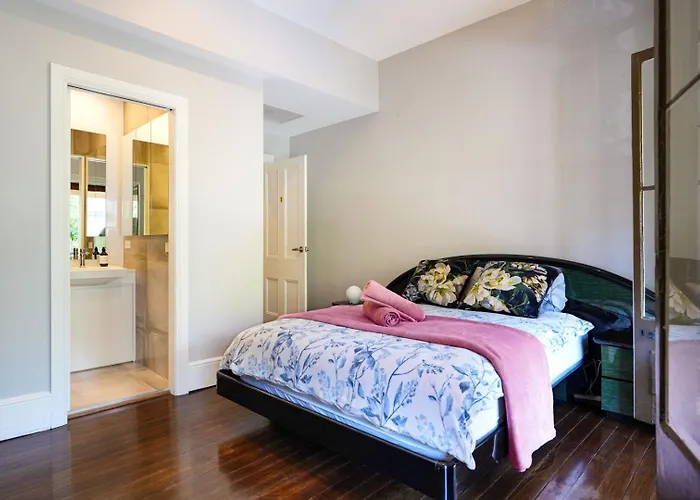 Millers Point Homestay