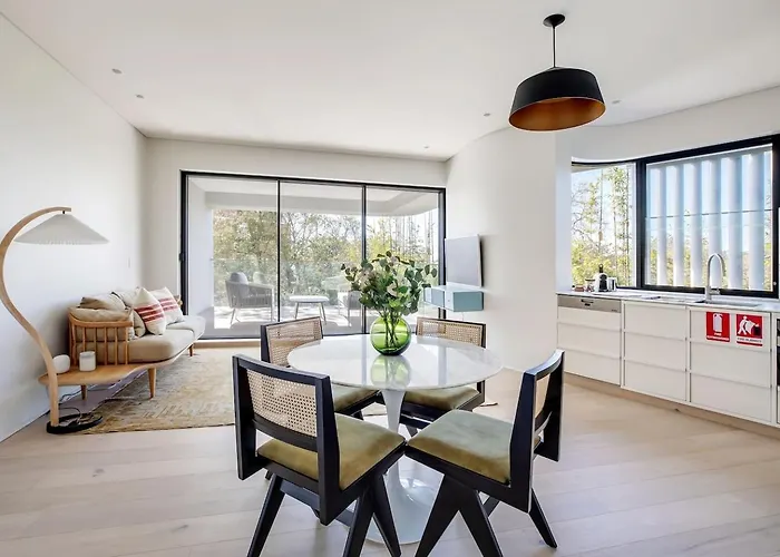 The Grove - Explore Sydney Harbourside Living