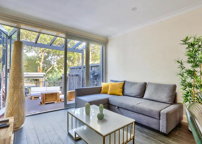 Ideal 3 Bedroom House City Centre Glebe 2 E-Bikes Included