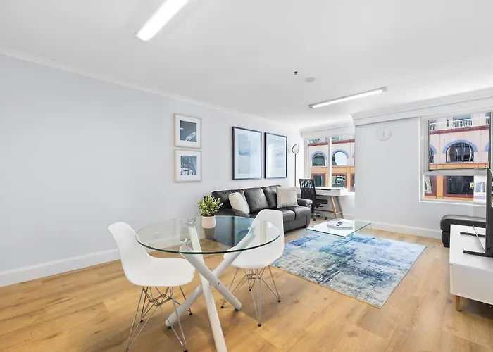 One Bedroom In Cbd Centre! 1302 Kent Self Catering