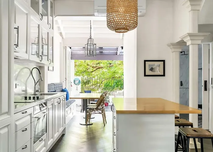 Multi Level Surry Hills Home With Terrace