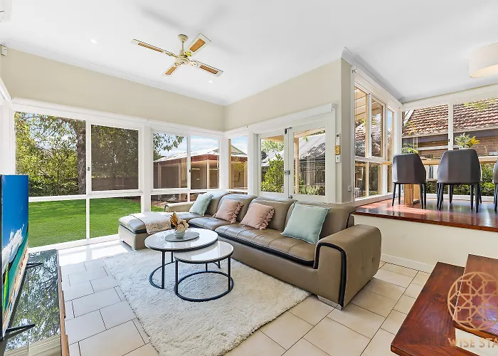 Greenwich Luxury Near Wharftraincbd Steps To Sea