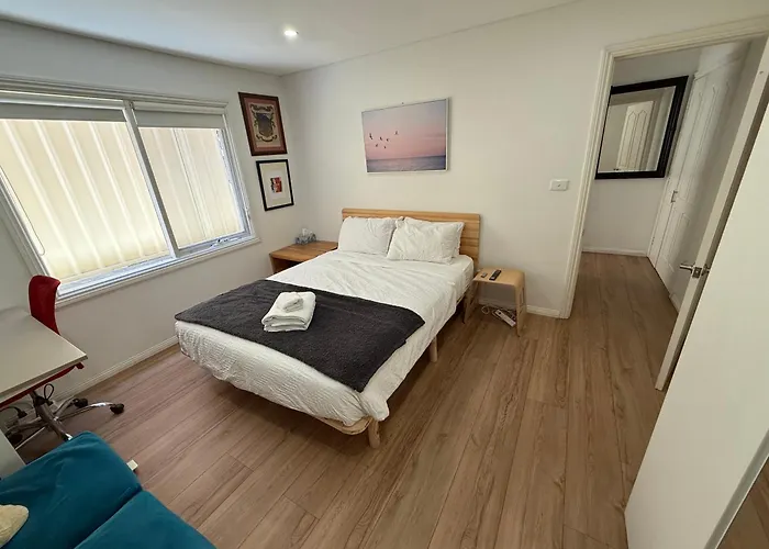 Private 1 Bedroom Apartment Near Beach And Shops