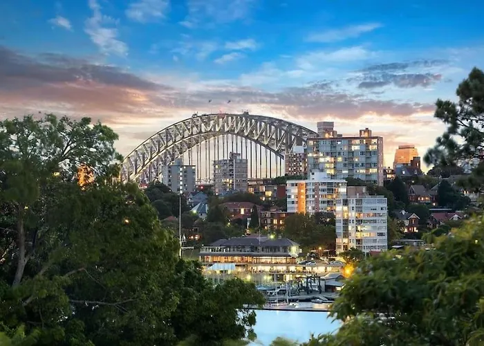 2 Bedroom Sydney Harbour Opera House Waterview