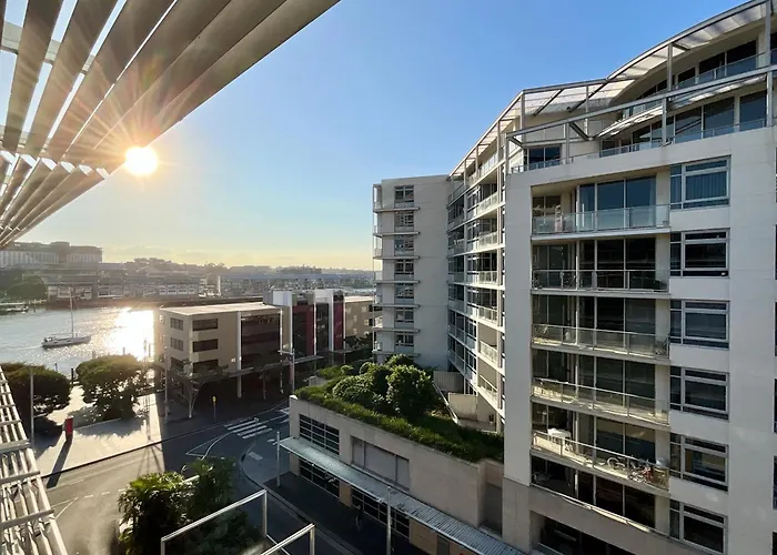 Urban Oasis Residence - Views - Parking - Ease