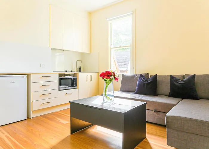 Elegant Studio Apartment Surry Hills 2