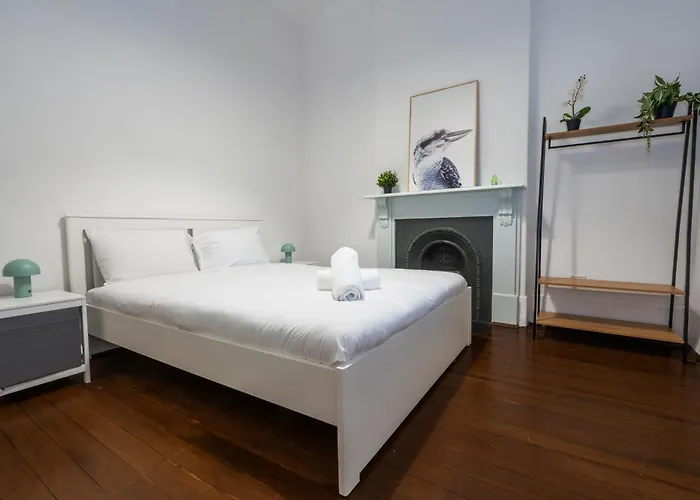 The Rawson House At The Heart Of Newtown