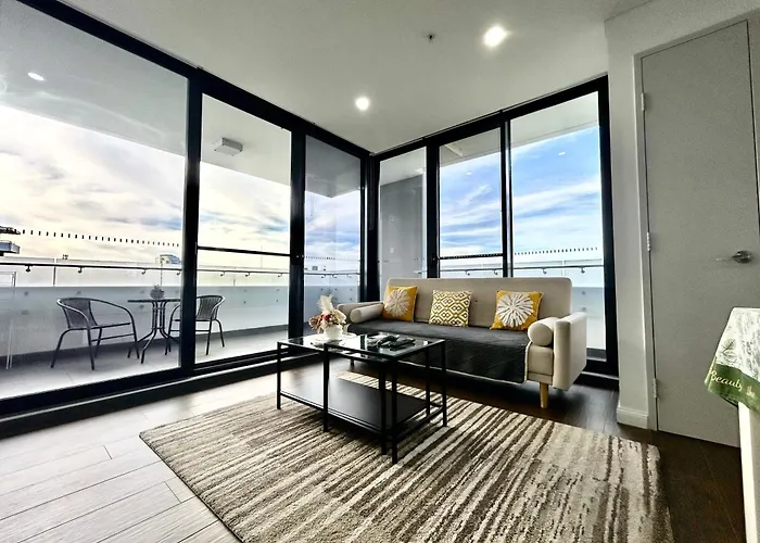 Sun-Filled Apt W Stunning Open Views Of Park&City