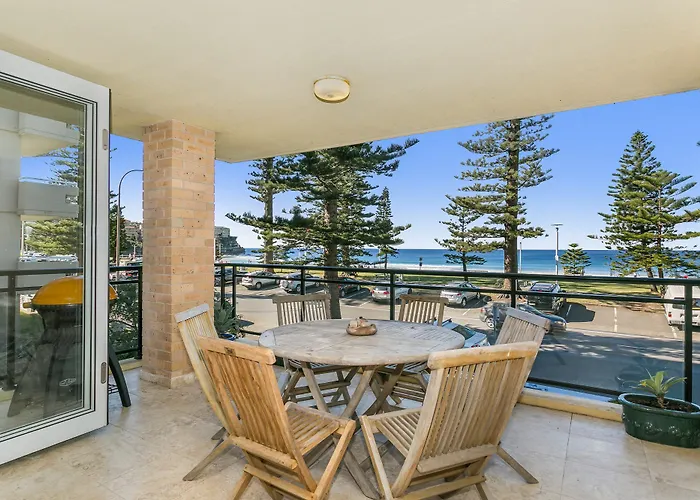 Beachfront On Golden Mile