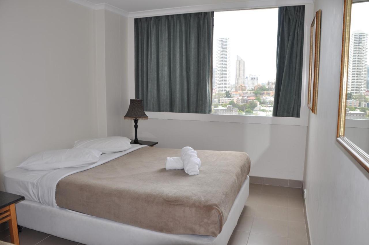 City Centre - Hyde Park Plaza 3 Bedroom 1 Bathroom * Sydney