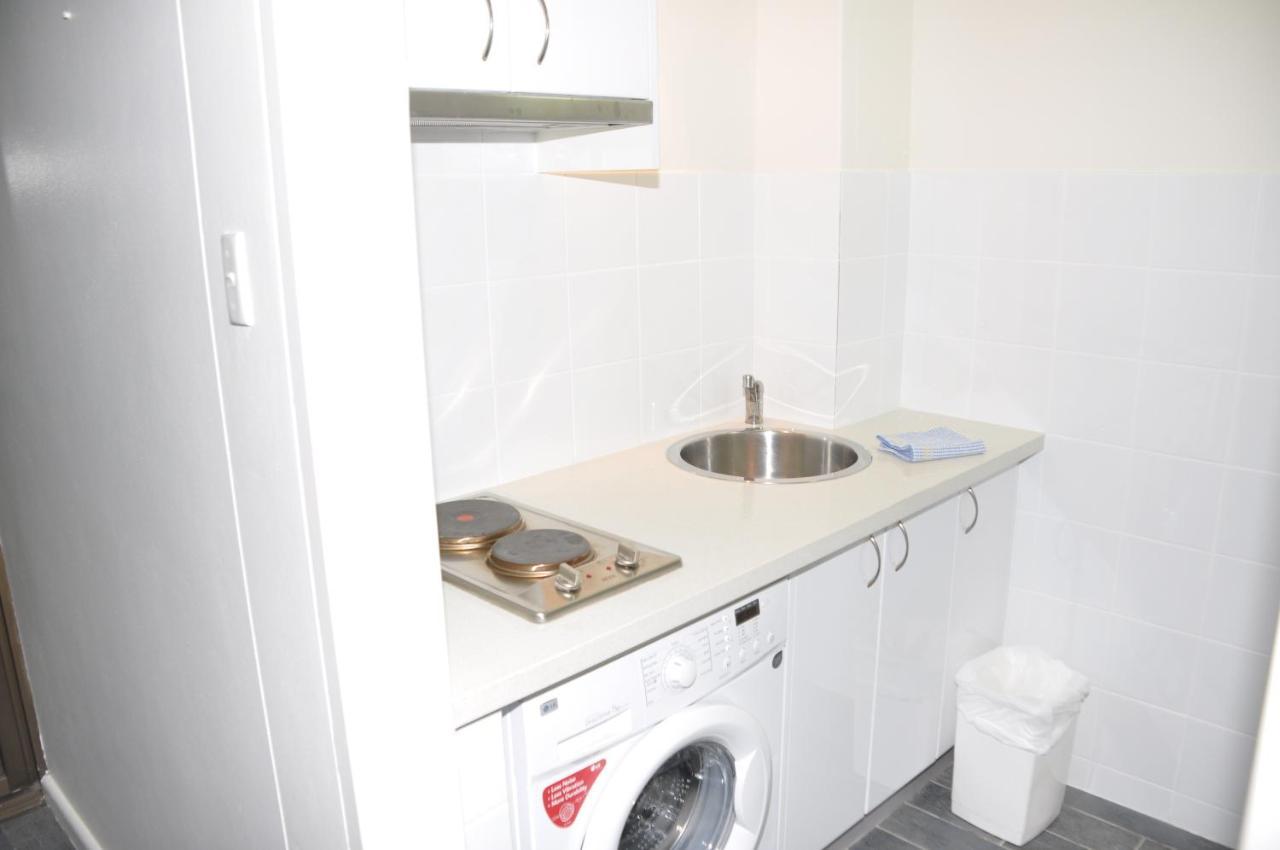 Centre Hyde Park Plaza Pet Friendly With Balcony Apartamento