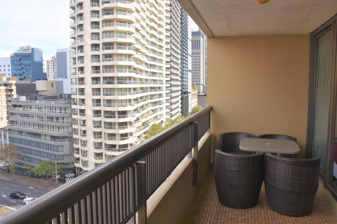 - Hyde Park Plaza 38 College St Apartamento