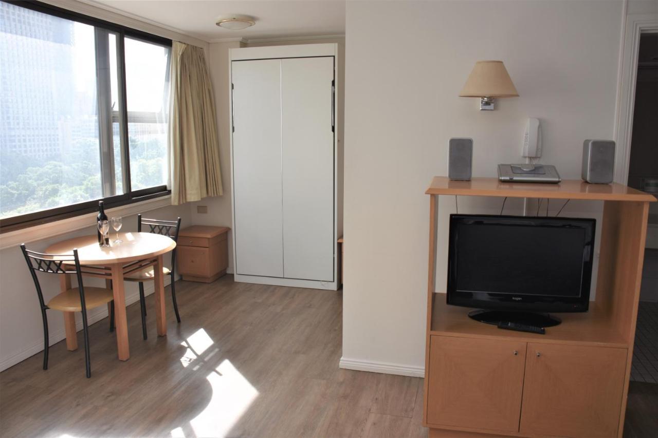 - Hyde Park Plaza 38 College St Apartamento