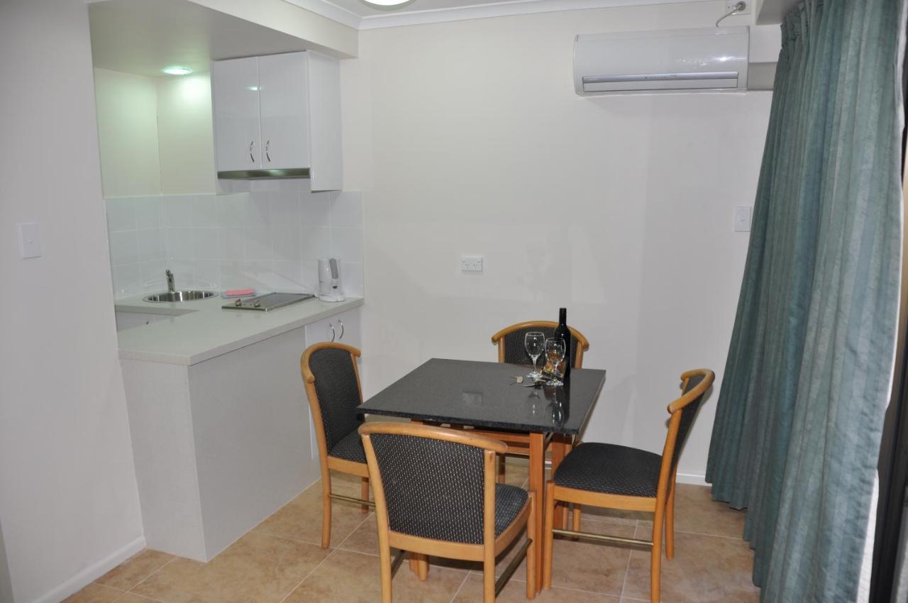 - Hyde Park Plaza 38 College St Apartamento *