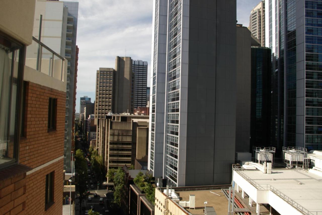 - Kent Street Cbd Floor 2 Bedroom With Balcony * Sydney