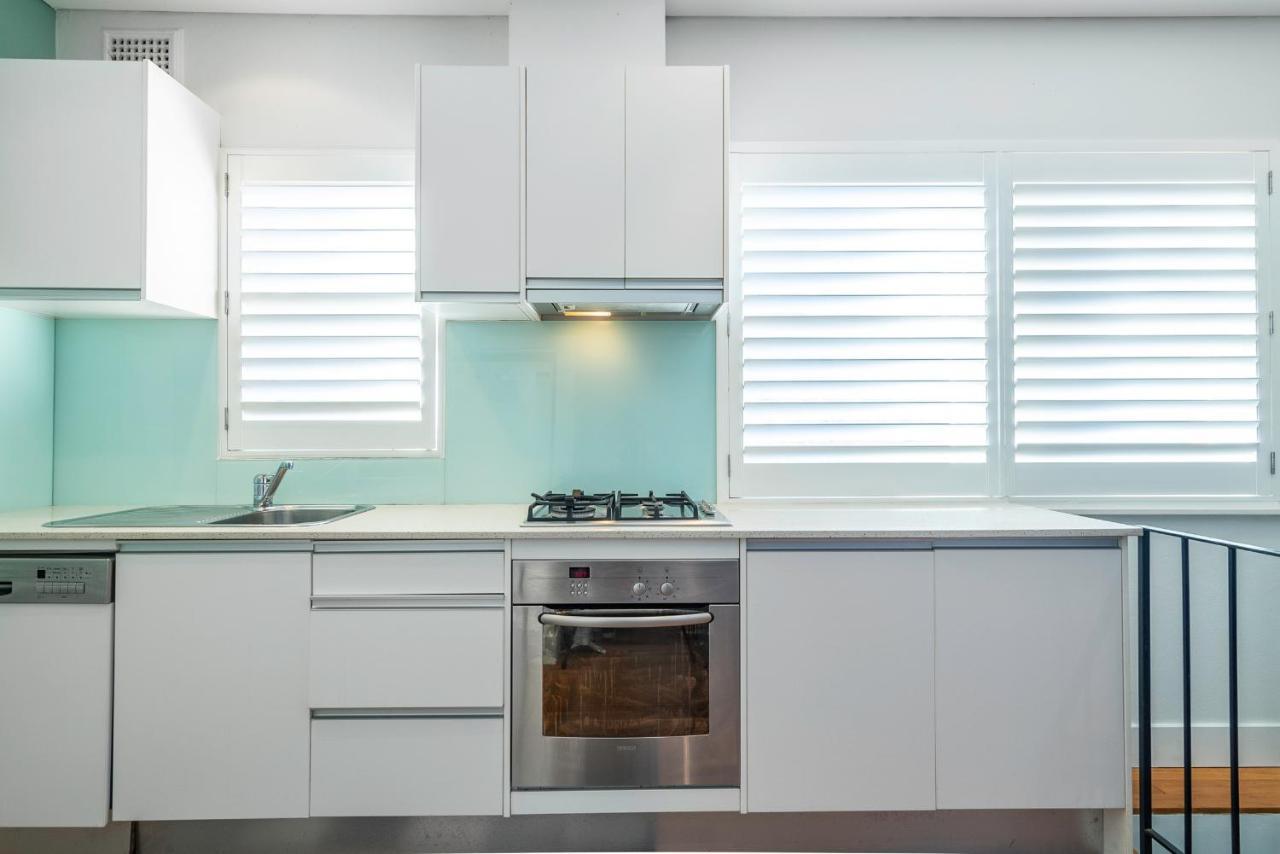 Beachfront // Dream Location // Cloey2 Apartment Sydney