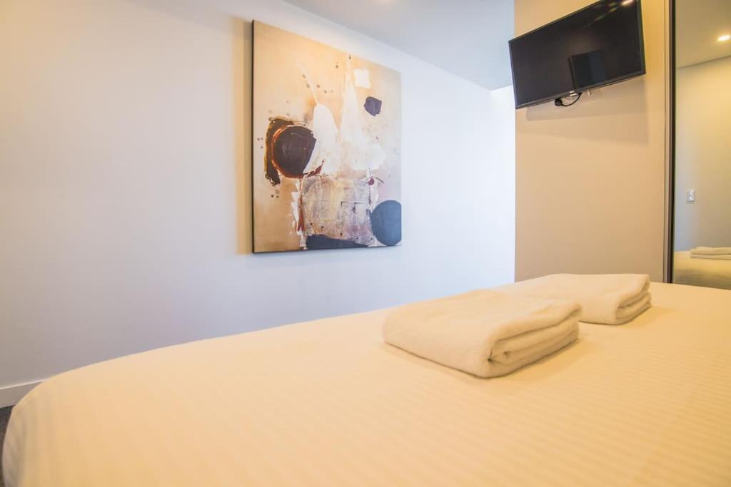 Train Station Access! 1bed1bath At Chatswood *