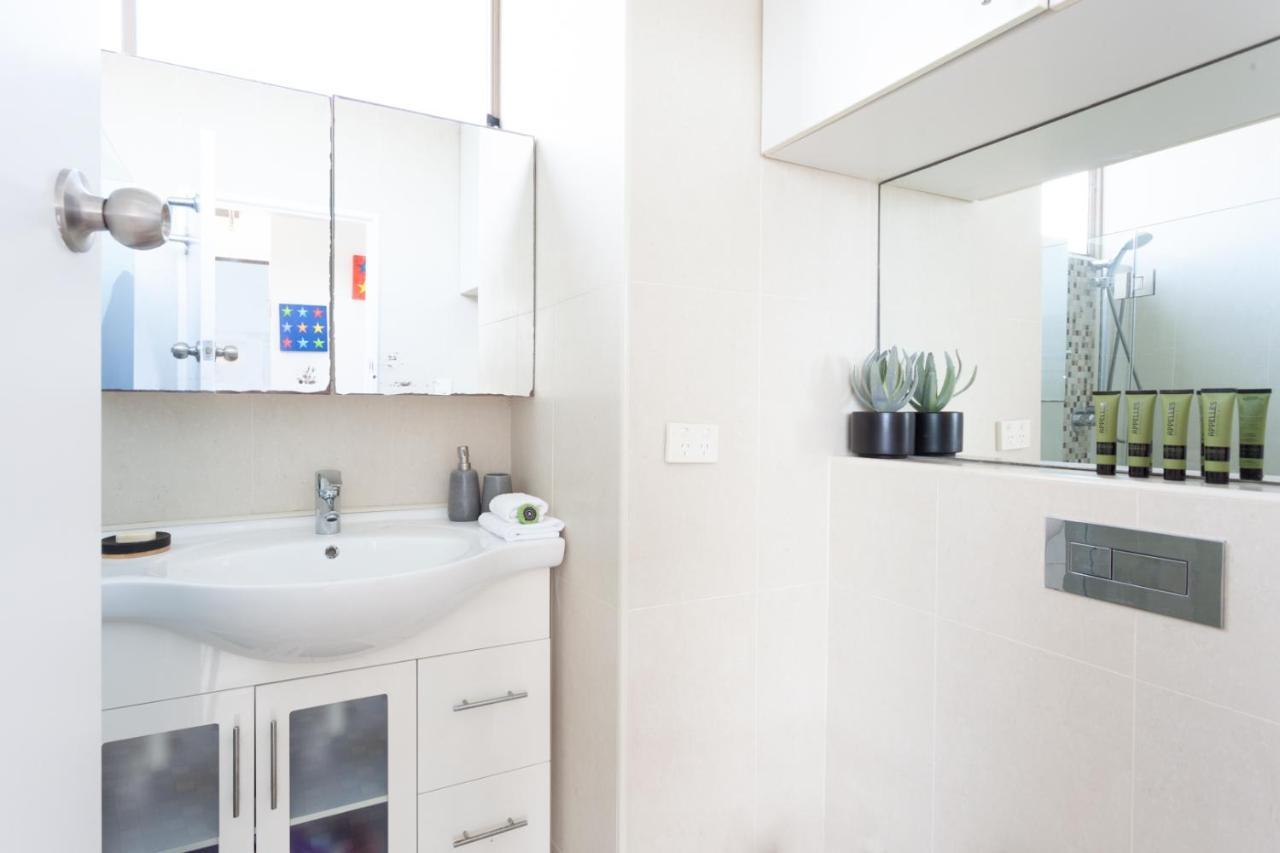 Sea Views Bondi Apartment Sydney